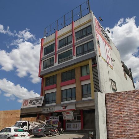 Oyo 666 Mc Hotel Fairview Quezon City Εξωτερικό φωτογραφία
