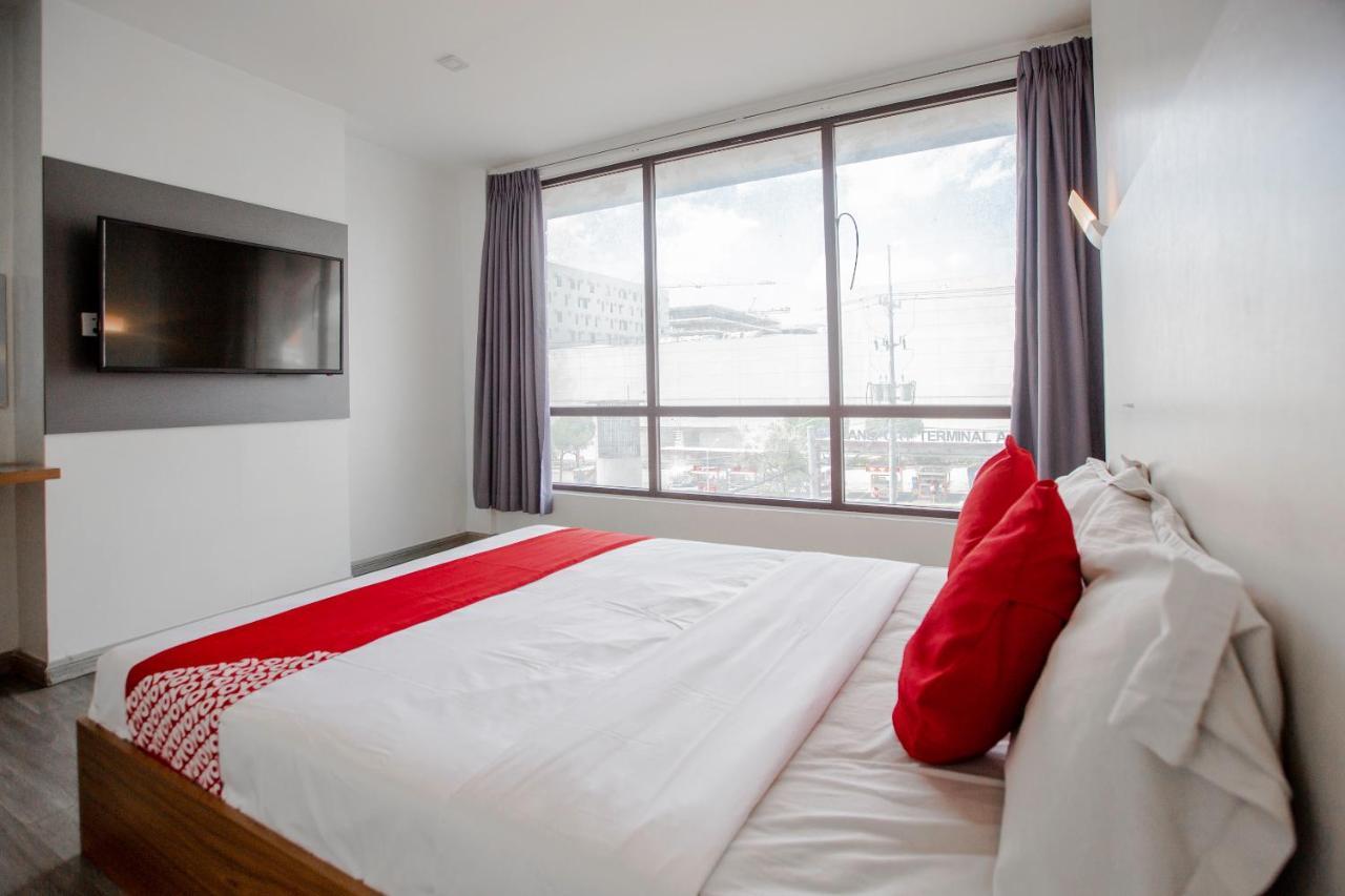 Oyo 666 Mc Hotel Fairview Quezon City Εξωτερικό φωτογραφία